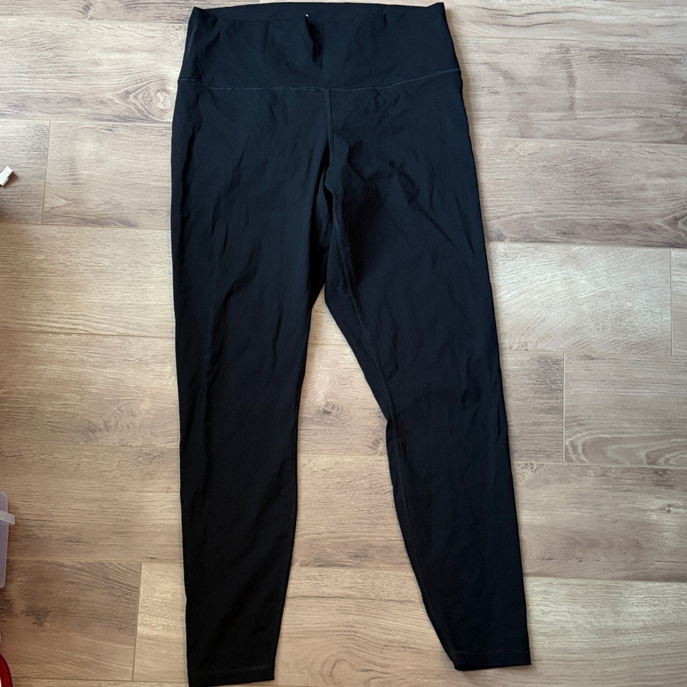 Everlane Renew Leggings